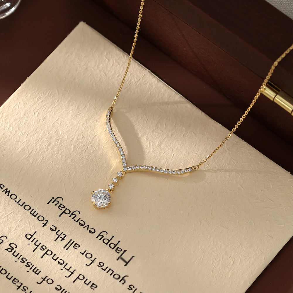 seraphina v silver pendant