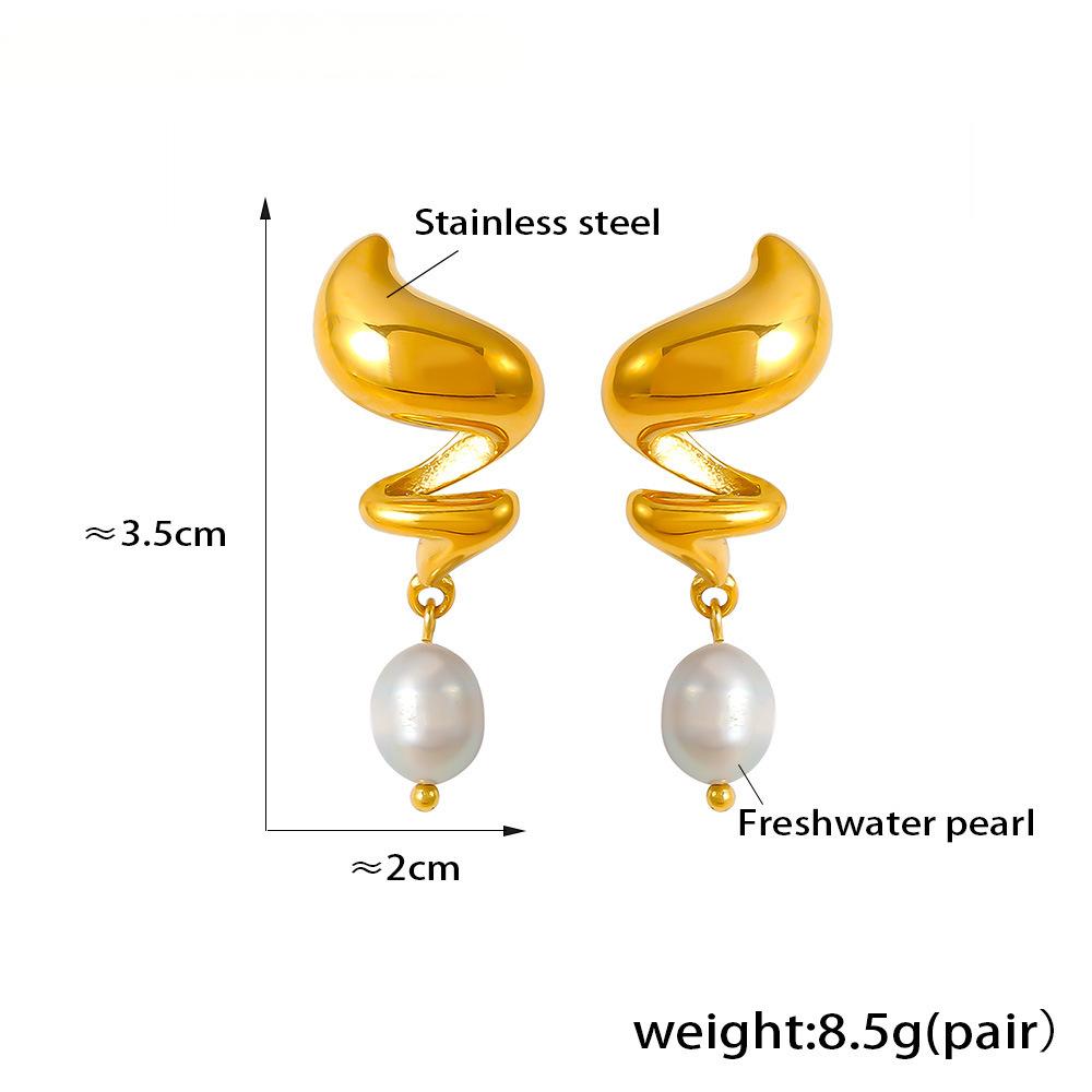 pearl drop earrings gold chain close view