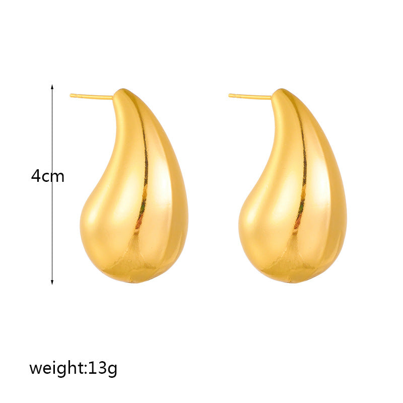 bold minimalist gold earrings