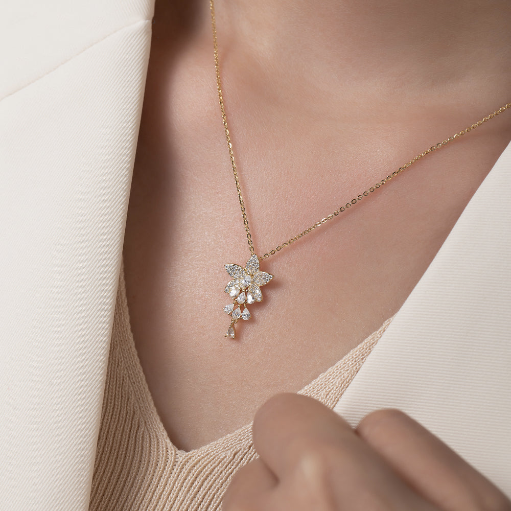 925 sterling silver floral pendant