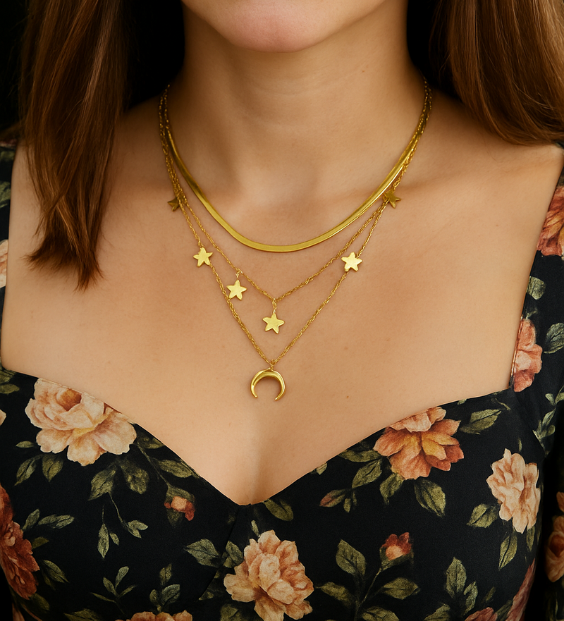 stylish gold pendant